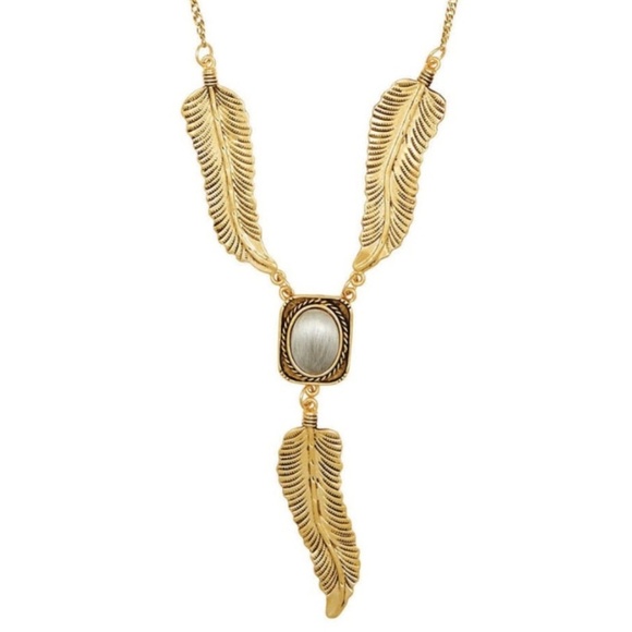 VANESSA MOONEY // ltd ed gold amiga lariat feather detail statement necklace - Picture 8 of 14
